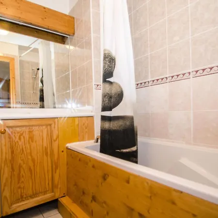 Appartement Du Savoy - 2 Pieces Pour 4 Personnes 874 *